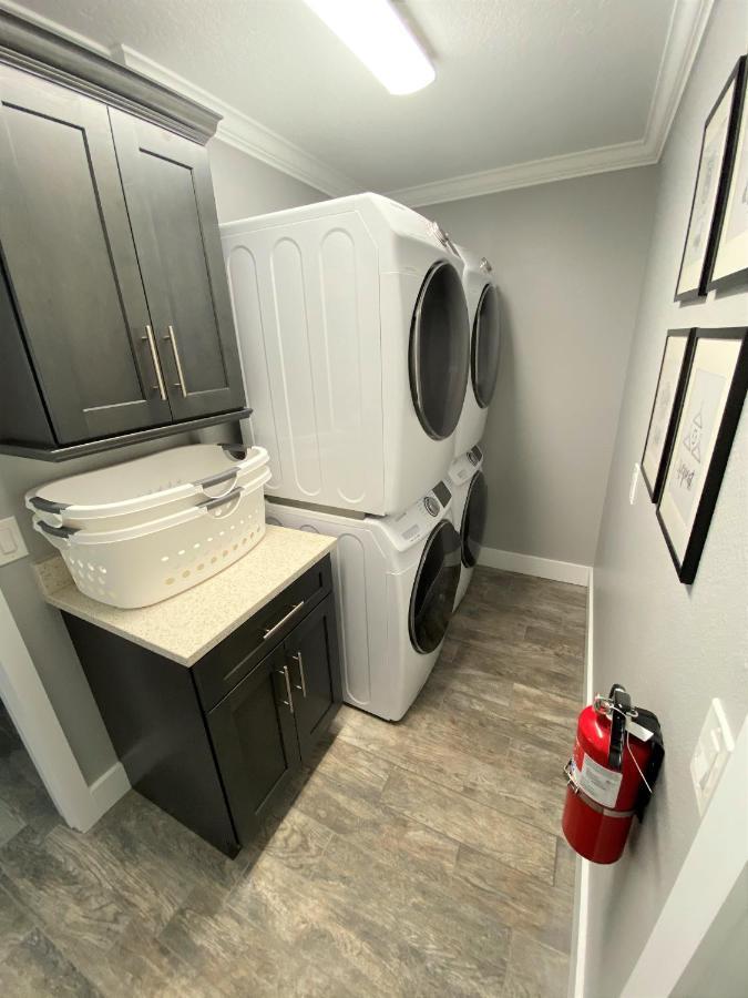 Mickeys Pearl - Phenomenal 7Br With 4 Master Suites Privacy Pool & Hot Tub Gas Bbq - 2 Miles To Disney Orlando Dış mekan fotoğraf